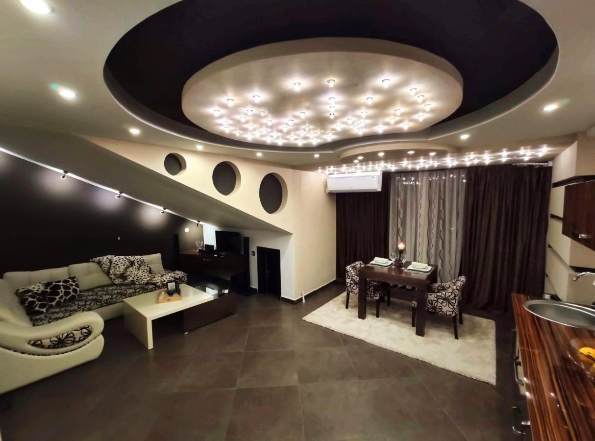Sky Apartments Special Strumica Esterno foto